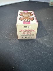 1972 VTG Avon Fragrance Glace Pin Pal – Gingerbread White Frosting – New!