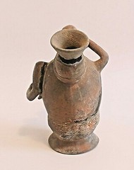 Pre-Columbian Peruvian Chimu Mother and Child Effigy Jar