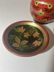 Traditional Folk Art Russian Khokhloma Lacquerware Hand Painted Pot Lid & Bowls.