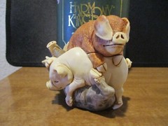 Harmony Kingdom A Love Supreme Pigs RW CC Redemption UK Made Box Figurine