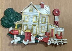 Vintage 1975 HOMCO Plastic WALL PLAQUES RED BARN AND FARM HOUSE Kitchen Wall Art