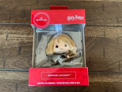 HALLMARK Warner Bros 2019 HARRY POTTER HERMIONE GRANGER ORNAMENT – NIB