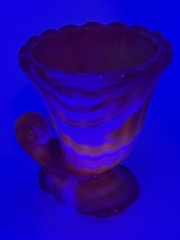 GLOWS Vintage Akro Agate Imperial Orange & White Slag Cadmium Toothpick Holder