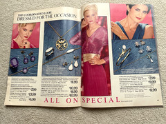 Vintage AVON 1980 SALES CATALOG BROCHURE (Campaign 9) ~ Large Format/ No Label