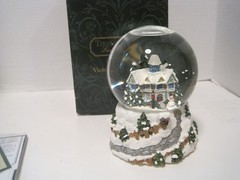 2000 Thomas Kinkade Painter Of Light Victorian Christmas Music Snowglobe Tested