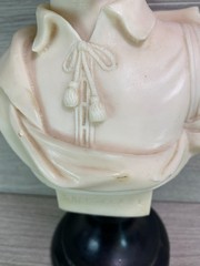 WILLIAM SHAKESPEARE – PARIAN BUST PLAYWRIGHT – BARD OF AVON wood stand
