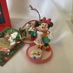 Enesco Ornament 1990s Minnie’s Merry Christmas Beauty Compact Mickey Mouse