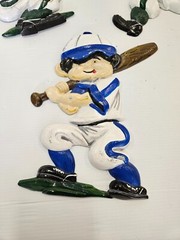 VINTAGE 1970S – SEXTON 3 BASEBALL PLAYERS CASTED METAL WALL HANGINGS Catcher