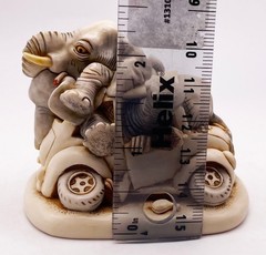 VTG Harmony Kingdom Heavy Petting Elephant Crashed Car Signed 2.5″ 2004
