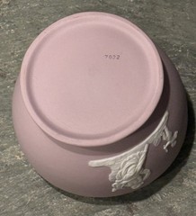 Wedgwood Lilac Jasperware Cachepot Planter Neoclassical Small Pot 7032 Bowl