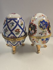 4in Unbranded Handcraft Egg-Shaped Porcelain Footed Floral Trinket Box Set Of 2