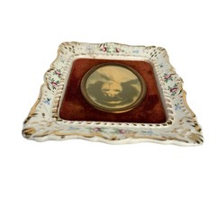 Vintage A Cameo Creation Hubak Lady by Unknown Artist Porcelain Frame Japan READ
