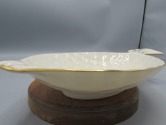 LENOX IVORY FISH / PINEAPPLE SHAPE BOWL WITH GOLD TRIM MADE IN USA GOLD LABEL