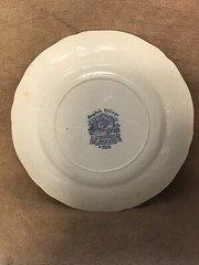 English Village by Salem China Co. Olde Staffordshire 10″ Dinner Plate