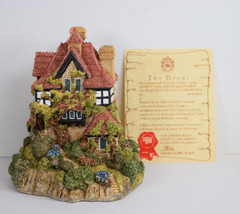 Lilliput Lane Beacon Heights. In excellent condition, original box with deed.
