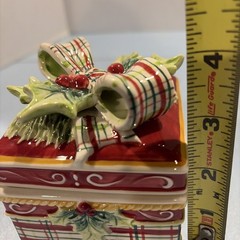 VTG FITZ AND FLOYD CLASSIC CHRISTMAS BOX & LID WITH BOW 3.5” X 3.5” Mint Cond