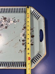 Vintage Hand‑Painted Metal Tray – Nashco – Light Blue Delicate Floral Design