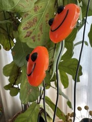 Vintage Lucite Triple Smiley Face Sculpture – Orange – Missing Flowers- RARE