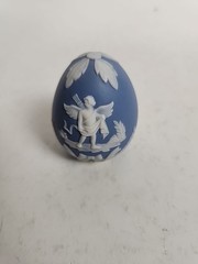 VTG PARIAN STYLE EGG Franklin Mint Collector’s Treasury Wedgewood Blue White