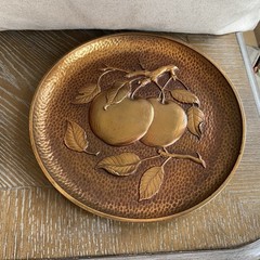 Pair Of Vintage Syroco Wood Wall Decor Plate W/Apples From Syracuse, NY 9.5 In.