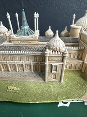 Lilliput Lane THE ROYAL PAVILION, BRIGHTON Britain’s Heritage L2313 Needs Repair