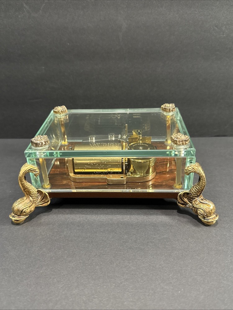 Vintage Original Swiss Reuge Crystal Clear Glass Music Box No 1885 (WORKING!!)