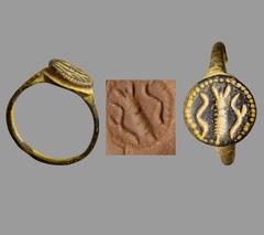 Ancient Near Eastern Bronze Signet Ring Centipede Holy Bird Masopatamia Aritfact