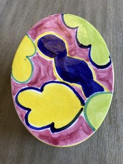 VTG PAMELA FERRARI 1993 FOR NEIMAN MARCUS LIDDED COLORFUL OVAL BOWL SIGNED