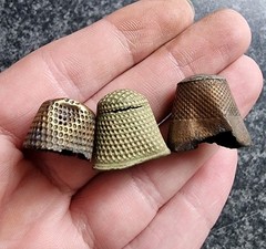 Thimbles Post Medieval Metal Detector Finds Antique 18x20mm 17x18mm 12x15mm (75)