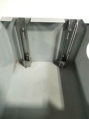 Unbranded Gray Lid Hinged w/Lock; 8×10-1/2×11-5/8; Part #MHD10108RL