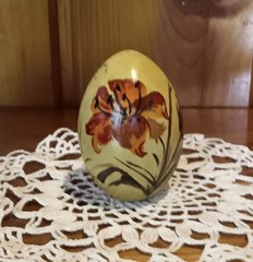 Vintage Handpainted Wooden Eggs. Unsigned And Unbranded.