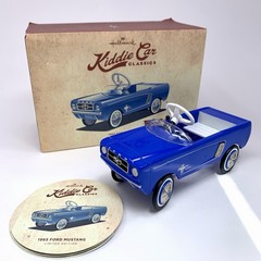 Hallmark Kiddie Car Classics 1965 Blue Ford Mustang Limited Edition *READ*