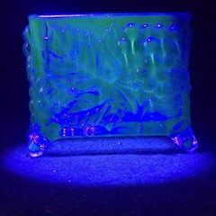 Vtg Boyd Glass Cobalt Blue Footed Playing Card/Cigarette Holder Green Glow