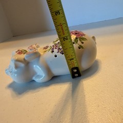Avon Hand Decorated Pomander PotPourri Floral Porcelain Pig by Ceramarte Brazil