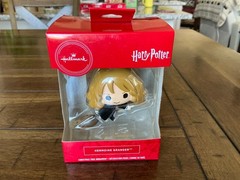 HALLMARK Warner Bros 2019 HARRY POTTER HERMIONE GRANGER ORNAMENT – NIB