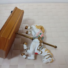 Vintage Unbranded CAROUSEL HORSE Porcelain Figurine Wooden Stand 6″x 6″