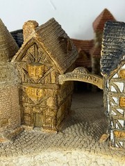 Very rare DAVID WINTER “Coaching Inn” 1980 Good condition no box 30cm x 20cm