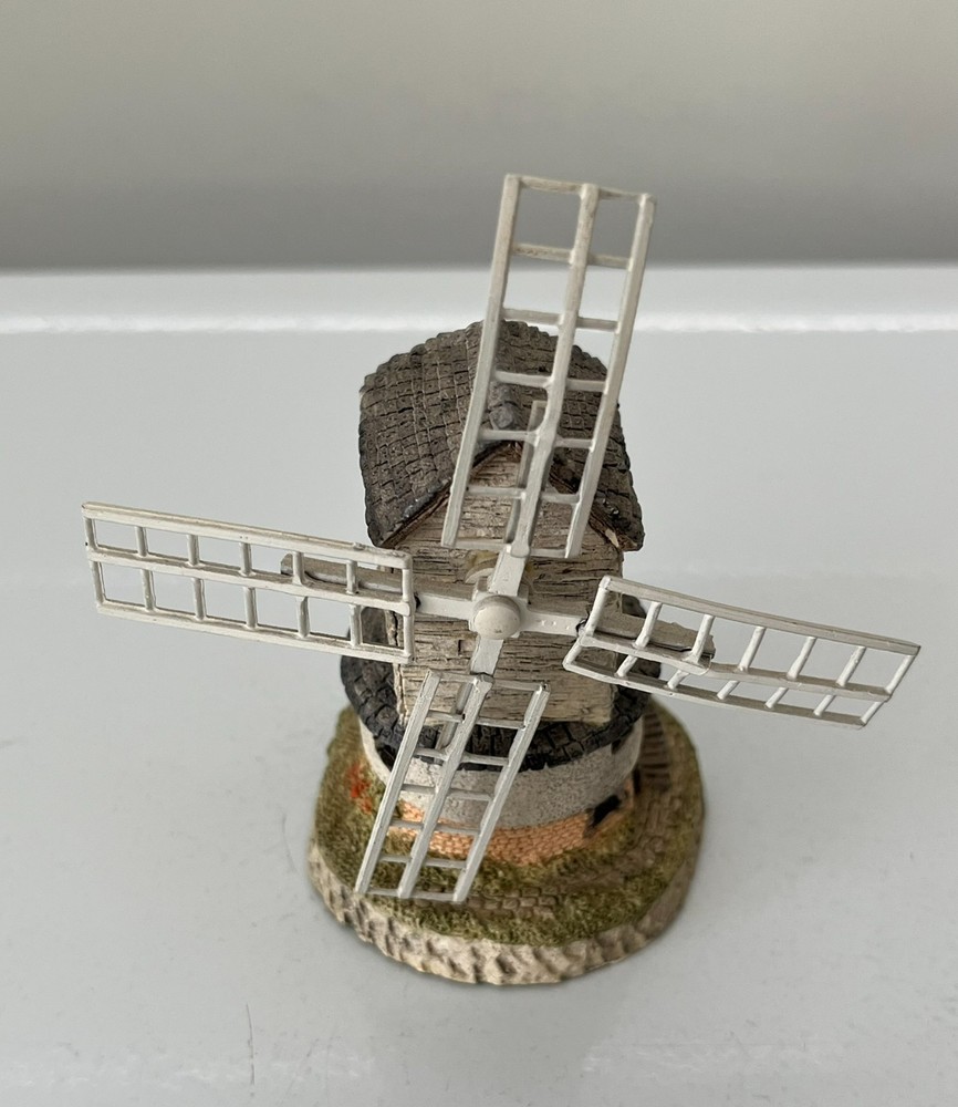 David Winter The Windmill – RARE six-screen blade variation