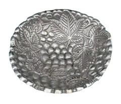Adorable ❤️ Cast Aluminum Trinket Dish Tray Grapes 4 1/2 Inches Across Fun
