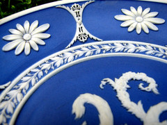 WEDGWOOD RARE 1790 DARK BLUE JASPER DISH MONOGRAM (WS) IN FLOWERS SARAH WEDGWOOD