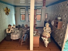 VTG 1991 Enesco Victorian Vignette Animated Action Musical Working Doll House