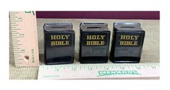 VINTAGE 3 SMALL HOLY BIBLE PRODUCERS BANK ALL WITH BOTTOM PLUGS MADE IN JAPAN