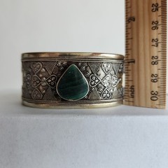 Vintage Tribal Cuff Bracelet | Mixed-Silver 800–900 Content | Malachite Cabochon