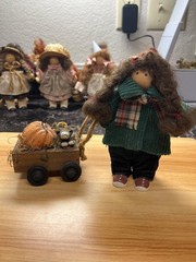 Lot of 9 vintage ladie and friends collectible folk art 1980-1990’s