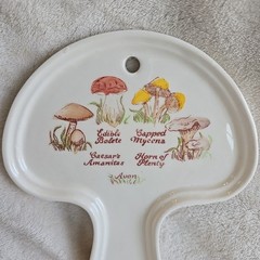 Vintage Weiss Mushroom Kitchen Decor Wall Plaque Hand Painted Brazil 1980 Kitchy