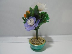 VINTAGE LUCITE ACRYLIC FLORAL POTTED BONSAI TREE 5″ HONG KONG UNBRANDED (VIN57)