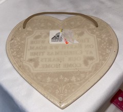 Spooner Creek Designs Ceramic Wall Art Heart Shaped Christmas Michel Macone 1993