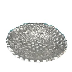 Adorable ❤️ Cast Aluminum Trinket Dish Tray Grapes 4 1/2 Inches Across Fun