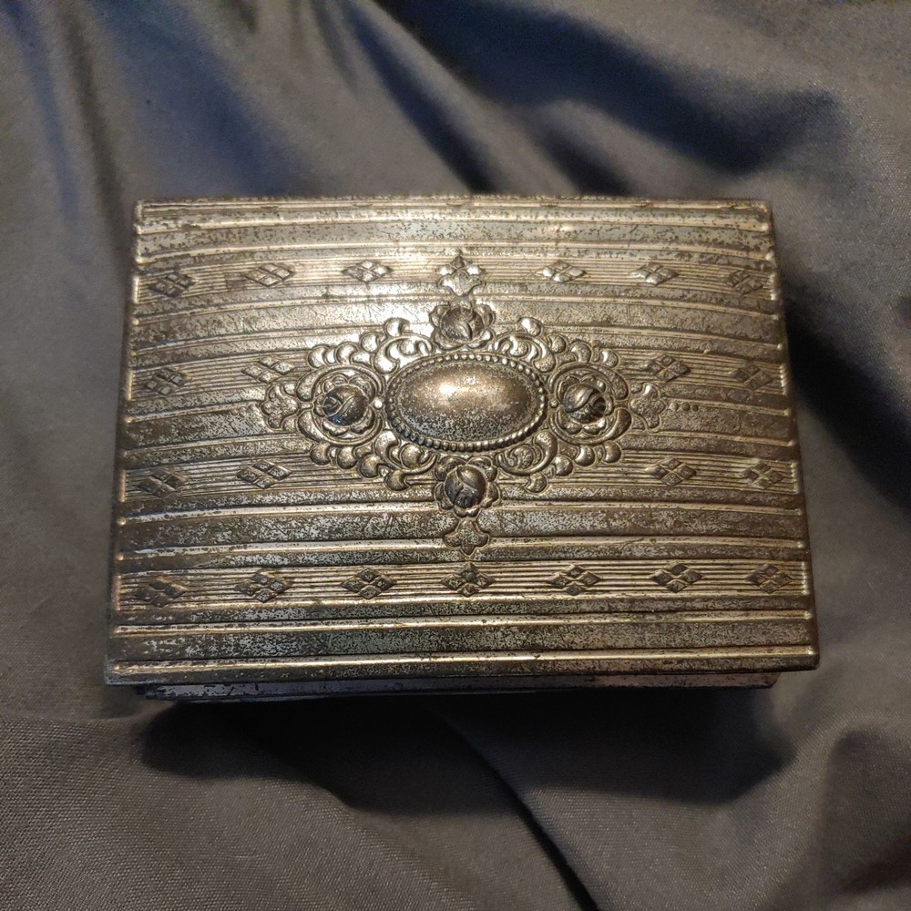 Vintage~Jewelry Box with broken hinge~Silver~4 3/8″ x 3 5/8″~Occupied Japan~1940