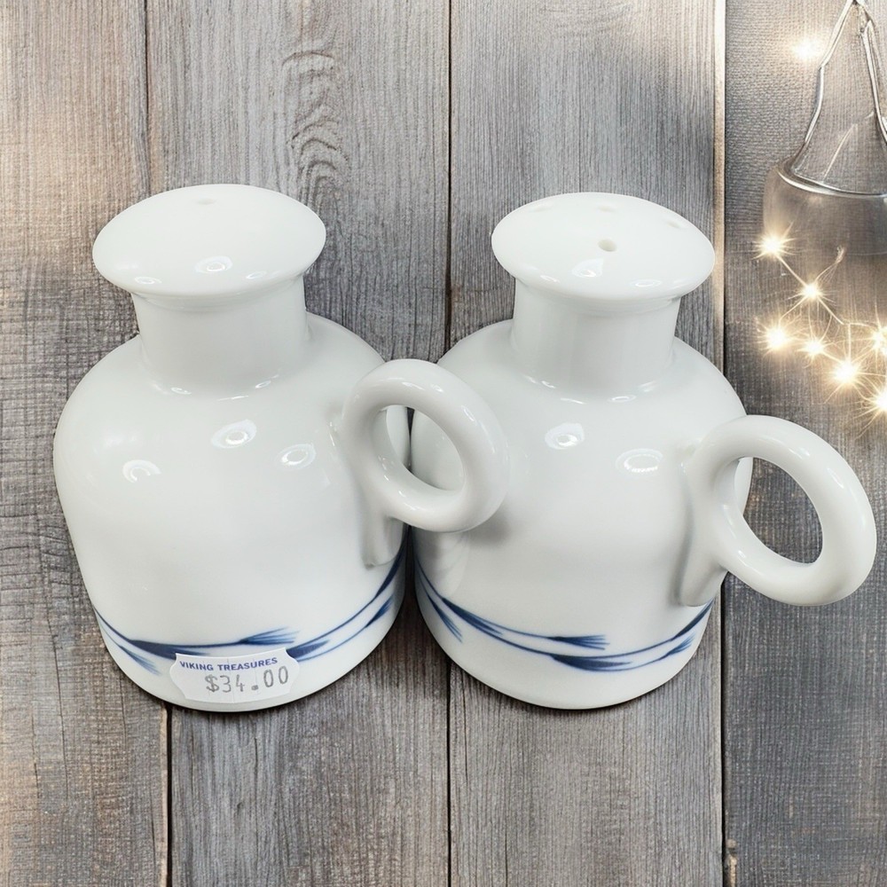 Kari Trestakk Of Norway By Cardinal Philippines Porcelain Salt And Pepper Shaker